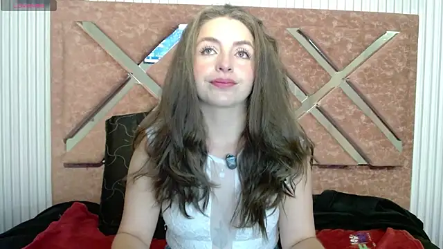 Snapshot of _isaabellaa chatting on May 2026 01:07:02 PM isaabellaa online show from May 2026 01:07:02 PM
