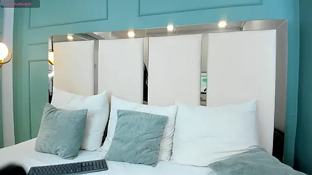 helen kinett online show from December 2024 02:49:01 PM