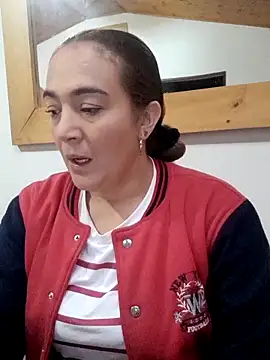 skayhot  online show from February 2026 11:31:02 AM