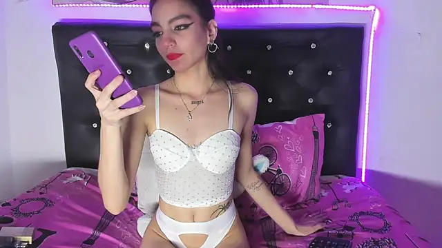 YUKIODAVIS online show from January 2025 04:09:01 AM