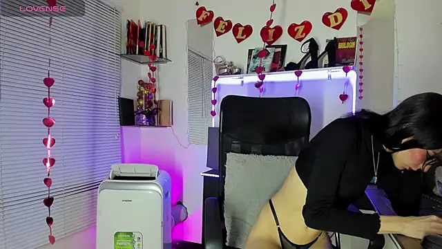 YUKIODAVIS online show from February 2025 03:45:01 AM