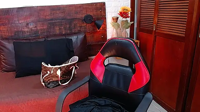 Celeste sanz online show from December 2024 05:29:02 PM