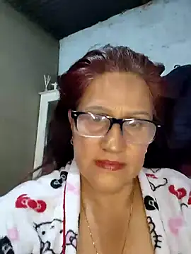 Edged Hot69 online show from November 2025 01:39:01 AM