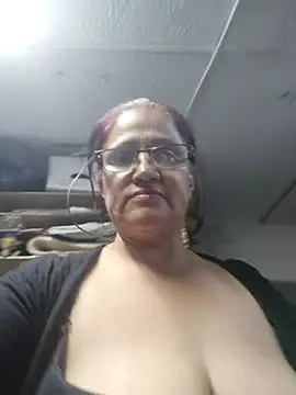 Snapshot of Edged_Hot69 chatting on February 2026 12:21:01 AM Edged Hot69 online show from February 2026 12:21:01 AM