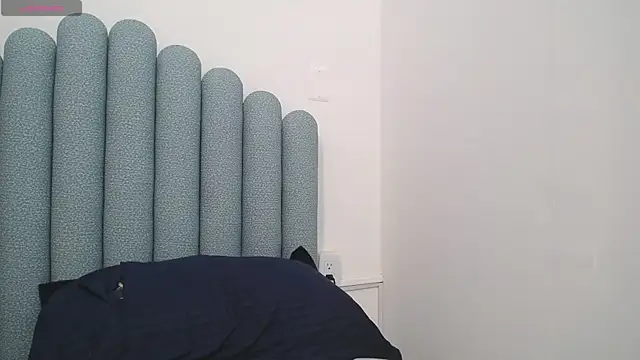 iniyalaboni online show from March 2025 03:45:02 PM