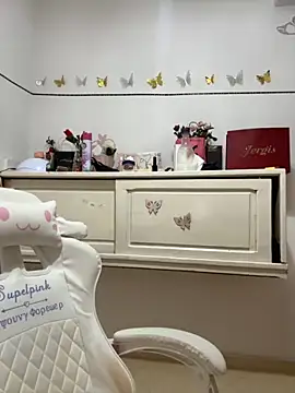 Hot malak online show from October 2025 08:15:01 PM