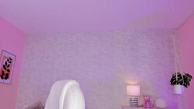 DahianaWalcott online show from March 2025 09:04:02 PM