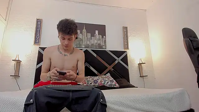 toyboys1 online show from November 2025 06:13:01 AM