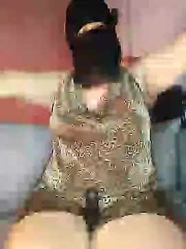 Snapshot of Cat_Sharisa chatting on January 2025 09:03:01 AM Cat Sharisa online show from January 2025 09:03:01 AM