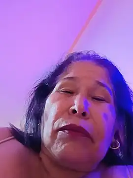 girl amada online show from July 2026 02:52:02 AM