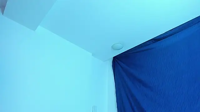 emiily15   online show from January 2025 06:51:01 PM