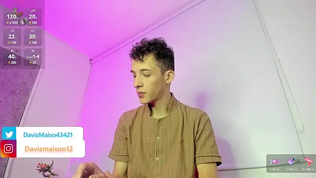 Snapshot of Maisondavis_ chatting on March 2025 07:48:02 PM Maisondavis online show from March 2025 07:48:02 PM