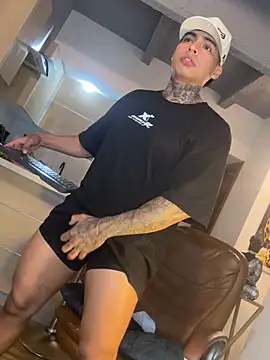 Dominiofit online show from November 2025 02:55:01 AM