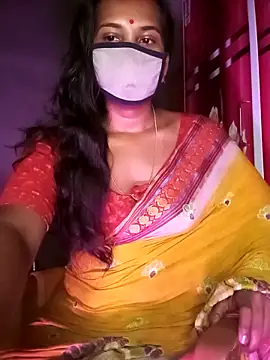 Greenchilli17 online show from February 2025 01:35:01 AM