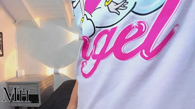 MizzHell online show from October 2025 12:46:01 PM