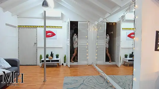 MizzHell online show from January 2026 03:56:02 AM