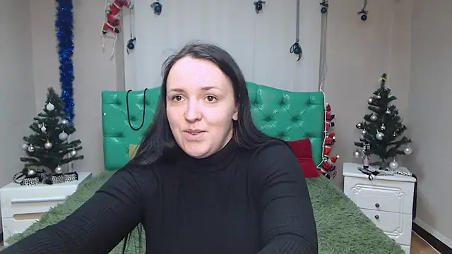 IsabelBlackberry online show from December 2024 09:17:02 AM