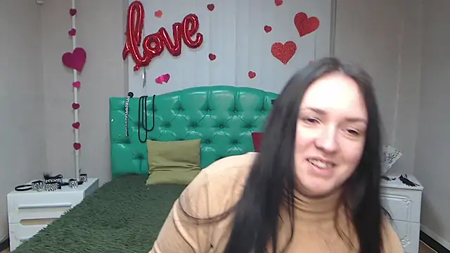 IsabelBlackberry online show from February 2025 12:16:02 PM