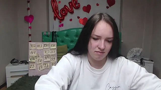 IsabelBlackberry online show from October 2025 05:04:02 AM