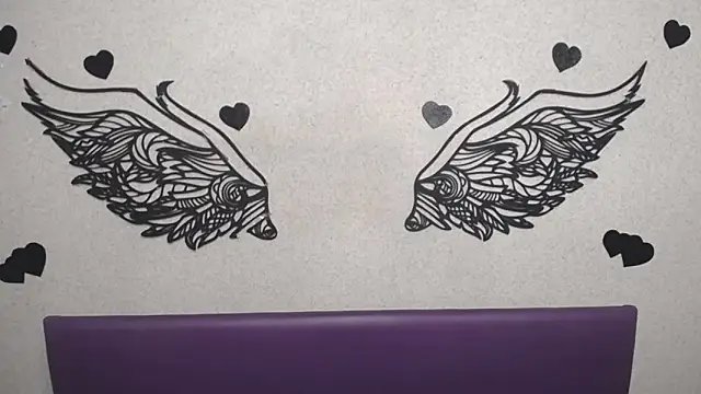 JasmineKouch online show from October 2025 05:21:02 PM