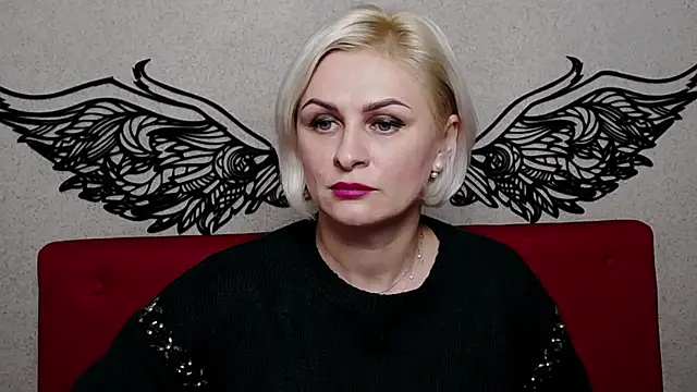 Snapshot of OliviaHorst chatting on December 2024 12:36:01 PM OliviaHorst online show from December 2024 12:36:01 PM