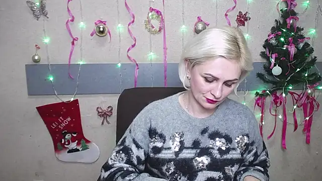 Snapshot of OliviaHorst chatting on December 2024 12:38:01 PM OliviaHorst online show from December 2024 12:38:01 PM