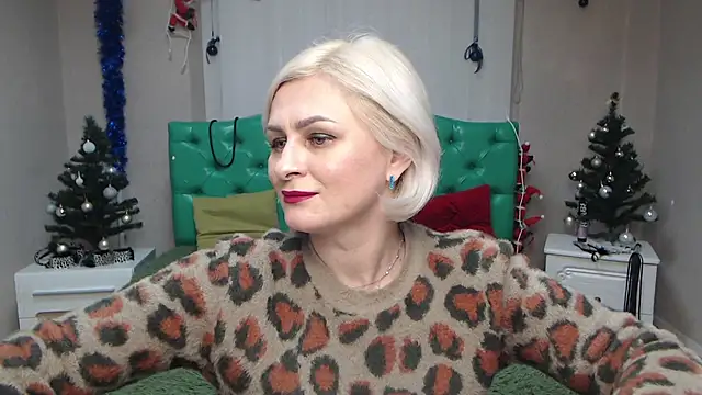 Snapshot of OliviaHorst chatting on January 2025 09:32:02 AM OliviaHorst online show from January 2025 09:32:02 AM