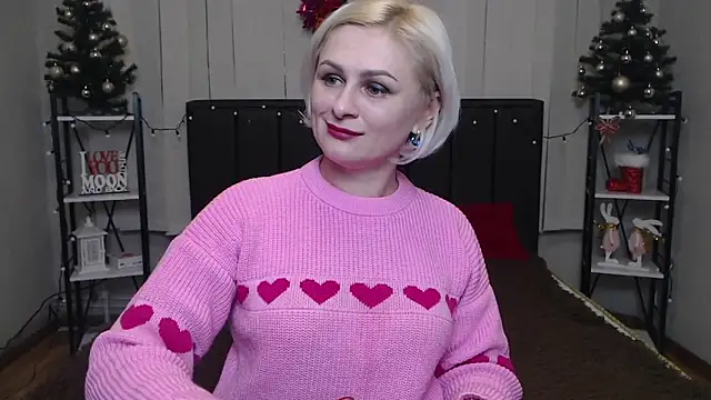 Snapshot of OliviaHorst chatting on January 2025 02:58:02 PM OliviaHorst online show from January 2025 02:58:02 PM