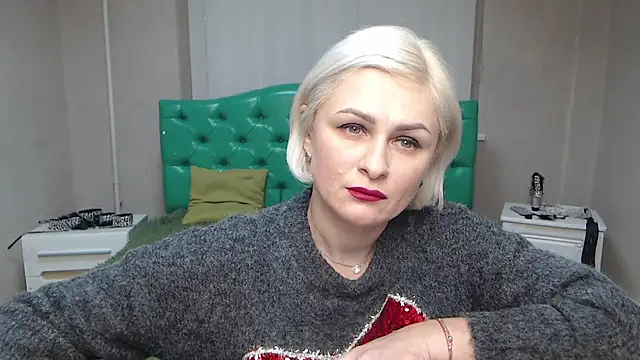 Snapshot of OliviaHorst chatting on January 2025 03:10:01 PM OliviaHorst online show from January 2025 03:10:01 PM