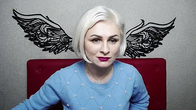 Snapshot of OliviaHorst chatting on February 2025 12:17:02 PM OliviaHorst online show from February 2025 12:17:02 PM