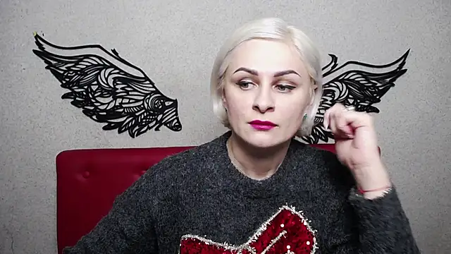 Snapshot of OliviaHorst chatting on February 2025 09:58:01 AM OliviaHorst online show from February 2025 09:58:01 AM