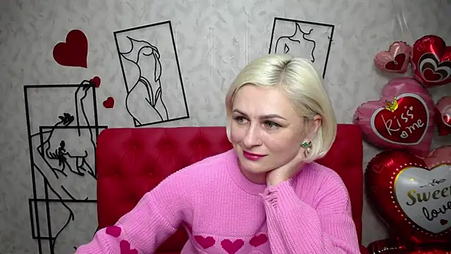 Snapshot of OliviaHorst chatting on February 2025 01:07:01 PM OliviaHorst online show from February 2025 01:07:01 PM