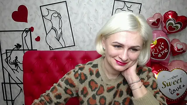 Snapshot of OliviaHorst chatting on March 2025 02:13:01 PM OliviaHorst online show from March 2025 02:13:01 PM