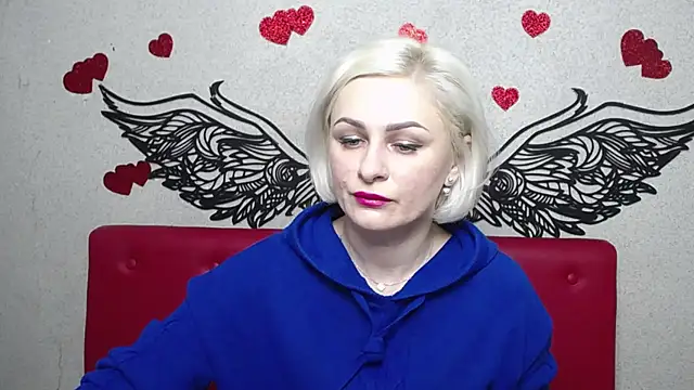 Snapshot of OliviaHorst chatting on March 2025 06:21:02 AM OliviaHorst online show from March 2025 06:21:02 AM