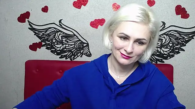 Snapshot of OliviaHorst chatting on March 2025 12:41:01 PM OliviaHorst online show from March 2025 12:41:01 PM