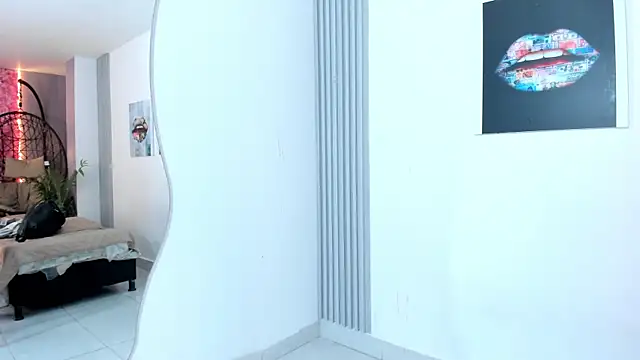 Snapshot of Sofia__rivera chatting on February 2025 08:18:01 PM Sofia rivera online show from February 2025 08:18:01 PM