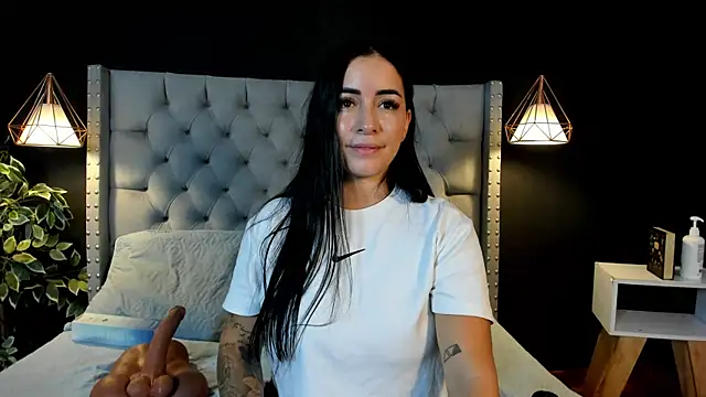 Snapshot of Sofia__rivera chatting on November 2025 08:08:02 PM Sofia rivera online show from November 2025 08:08:02 PM