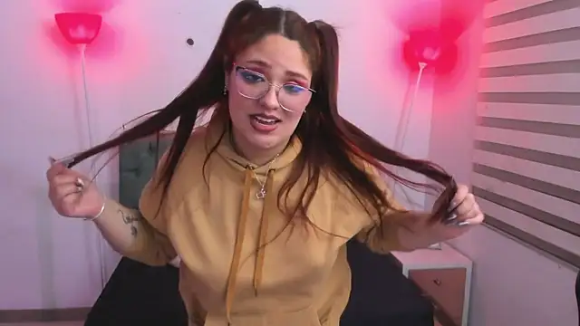 Camiila Osorio online show from February 2025 03:53:02 AM