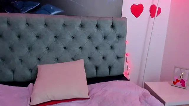 Camiila Osorio online show from February 2025 06:50:02 AM