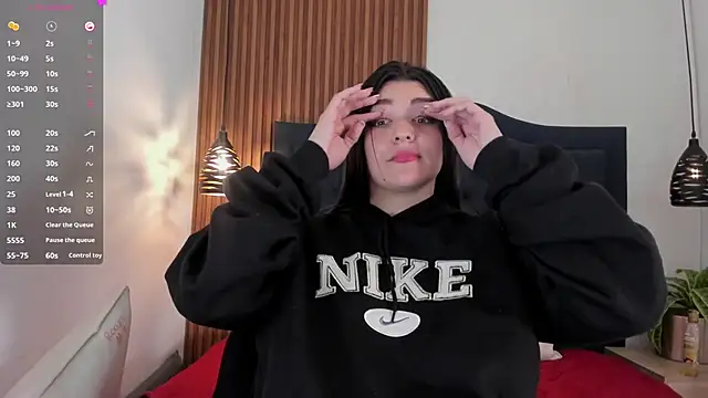 SARA STONE17 online show from December 2024 10:25:02 AM