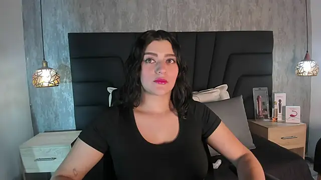 SARA STONE17 online show from February 2025 11:30:01 AM