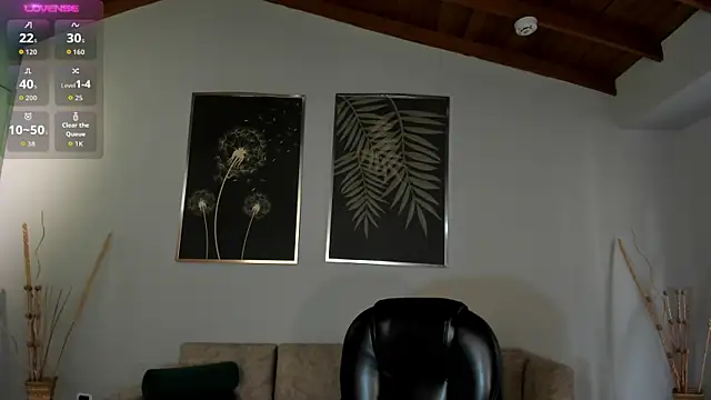 ValeriaVelvet online show from November 2025 12:17:01 PM