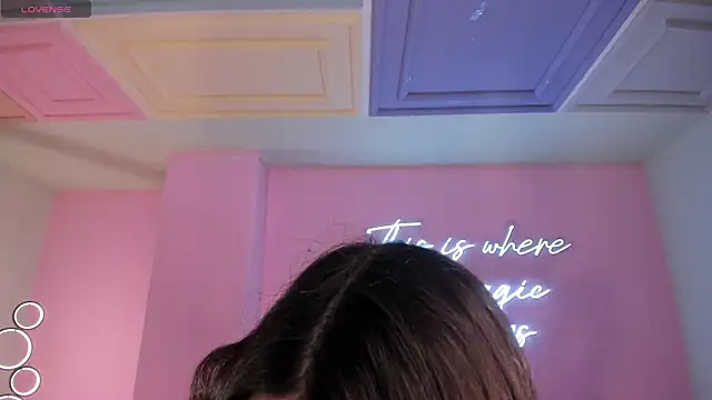 ValeriaVelvet online show from April 2026 12:09:02 PM