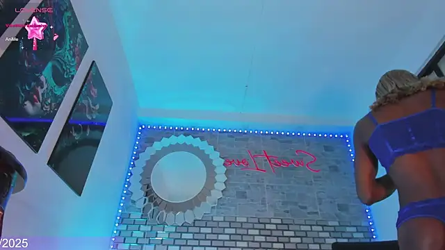 Snapshot of Karla-Ebony chatting on February 2025 01:21:01 PM Karla-Ebony online show from February 2025 01:21:01 PM