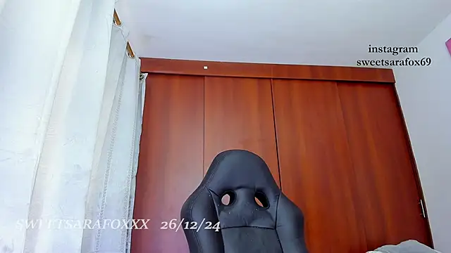 sweetsarasofia online show from December 2024 10:31:01 PM