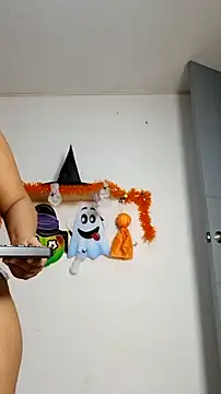 brown halos online show from October 2025 01:31:02 AM