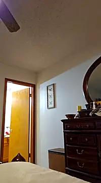 coolbrease10 online show from December 2024 06:49:02 PM