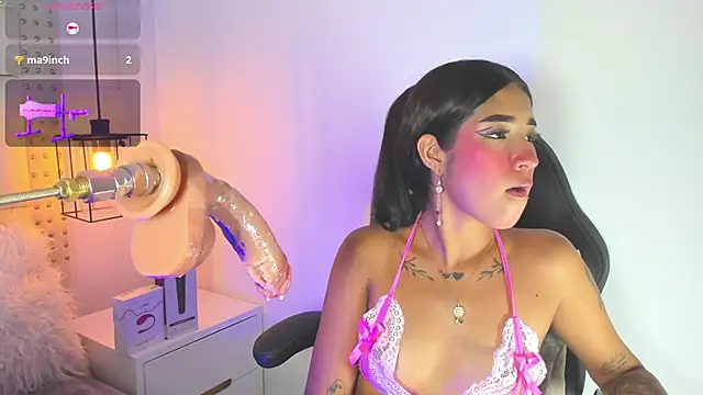 Snapshot of baby_naughty1_ chatting on January 2025 04:37:02 PM baby naughty1 online show from January 2025 04:37:02 PM