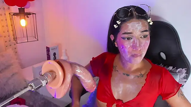 Snapshot of baby_naughty1_ chatting on February 2025 05:04:01 PM baby naughty1 online show from February 2025 05:04:01 PM