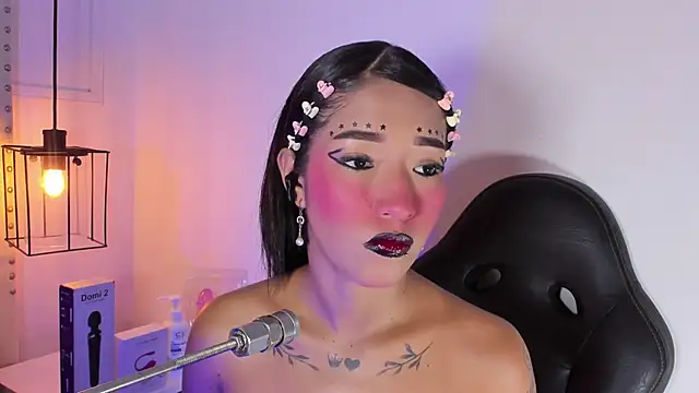 Snapshot of baby_naughty1_ chatting on March 2025 01:14:02 PM baby naughty1 online show from March 2025 01:14:02 PM